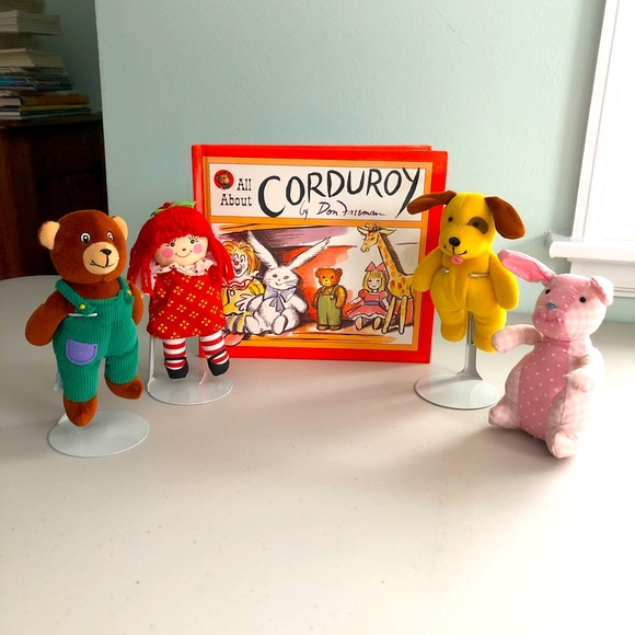 📚 Corduroy book and dolls